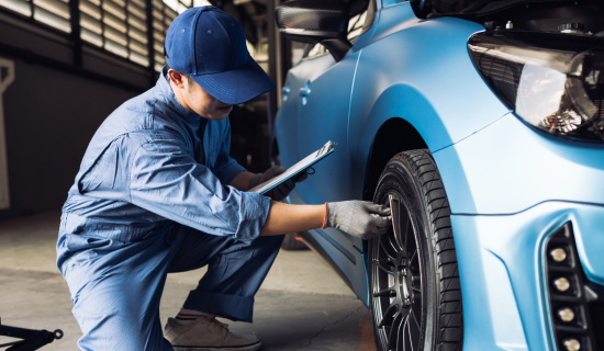 選ばれる理由#2 「国家資格2級自動車整備士が
しっかりと対応します」